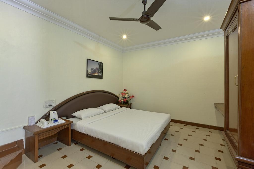 Shreyas Hotel Mahābaleshwar Oda fotoğraf