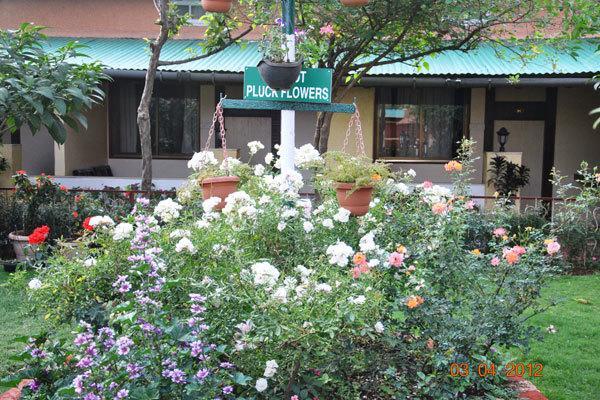 Shreyas Hotel Mahābaleshwar Dış mekan fotoğraf